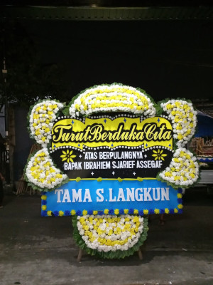 Papan Bunga Duka di Langkapura